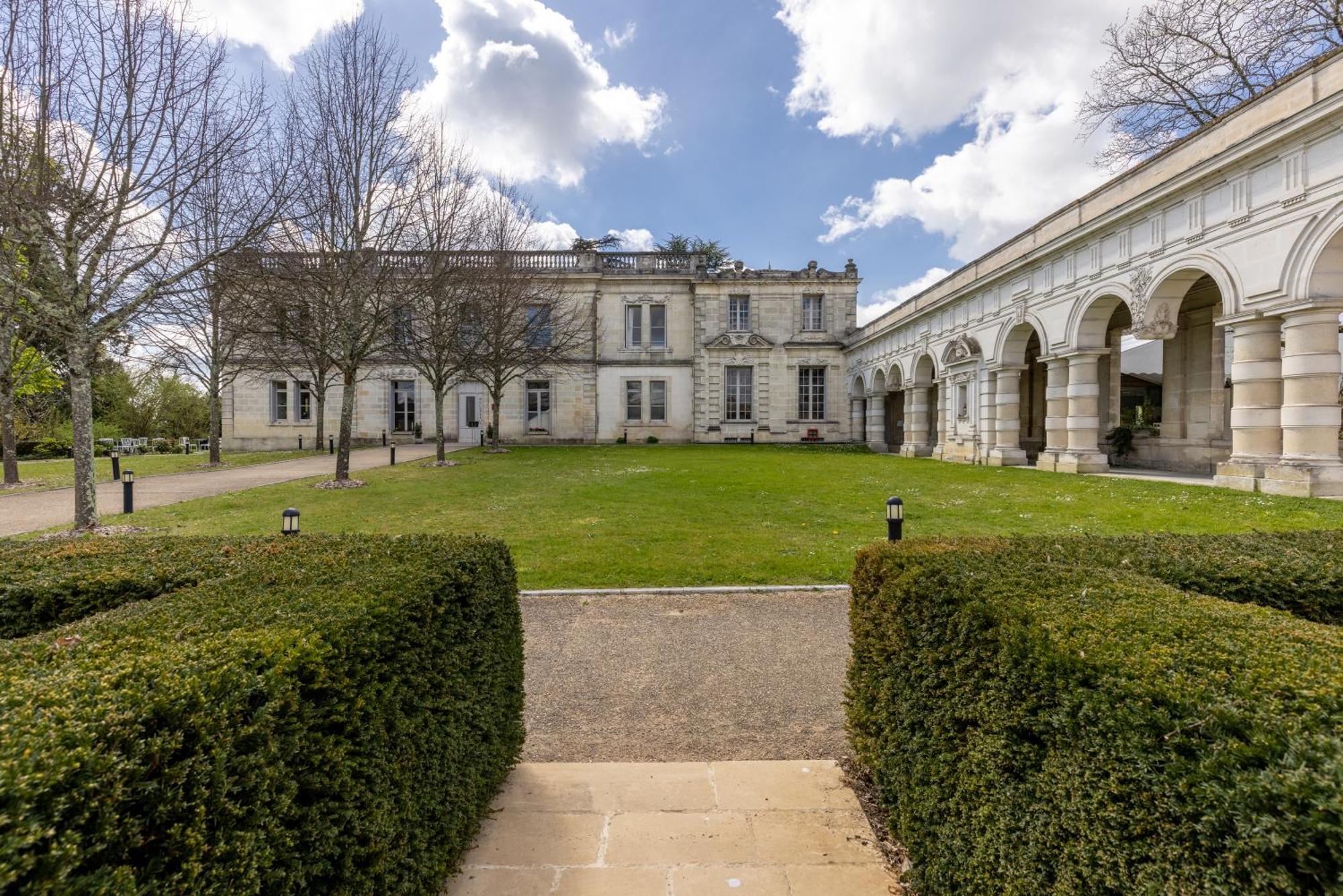 Château La Chèze - Bordeaux Floirac 3*