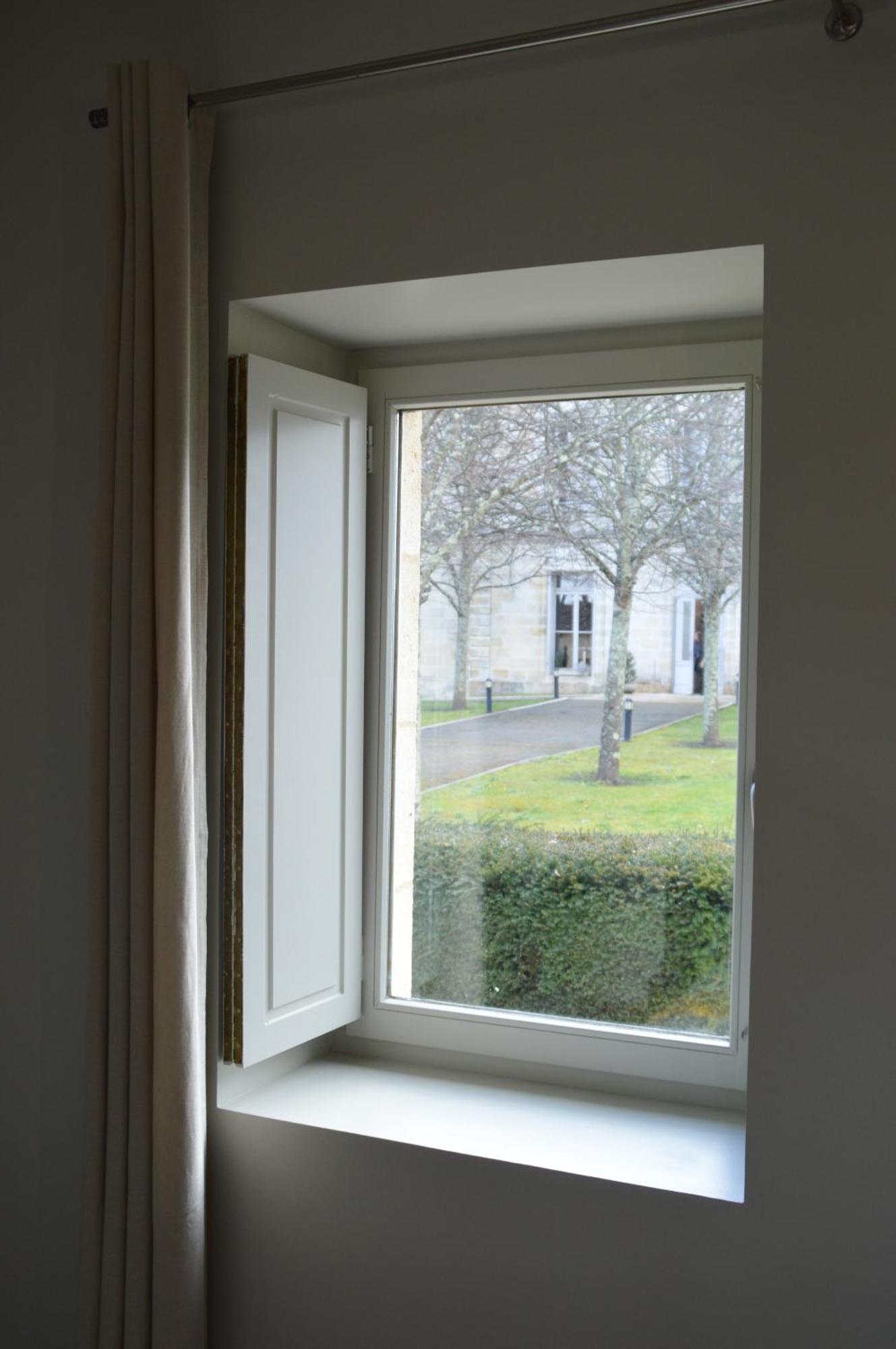 Chateau La Cheze - Bordeaux Floirac Hotel 3*